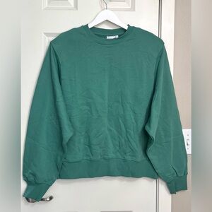 ASOS Design Crewneck Sweatshirt and Sweatpants
Set NWOT